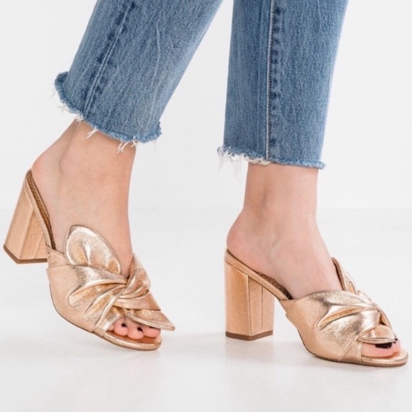 Sam Edelman | Oda Gold Knot Mules - Picture 2 of 15